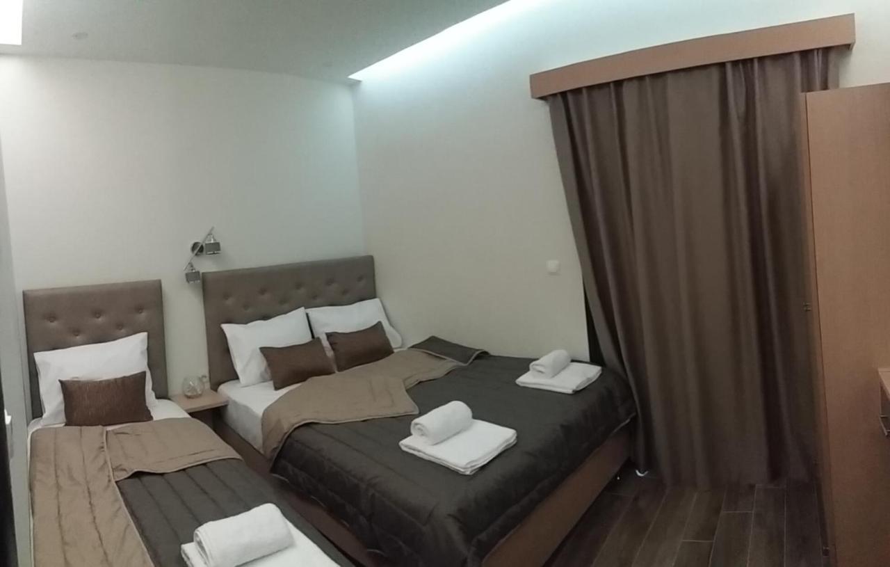 Mama Kitsa Apartment ซาร์ตี ภายนอก รูปภาพ